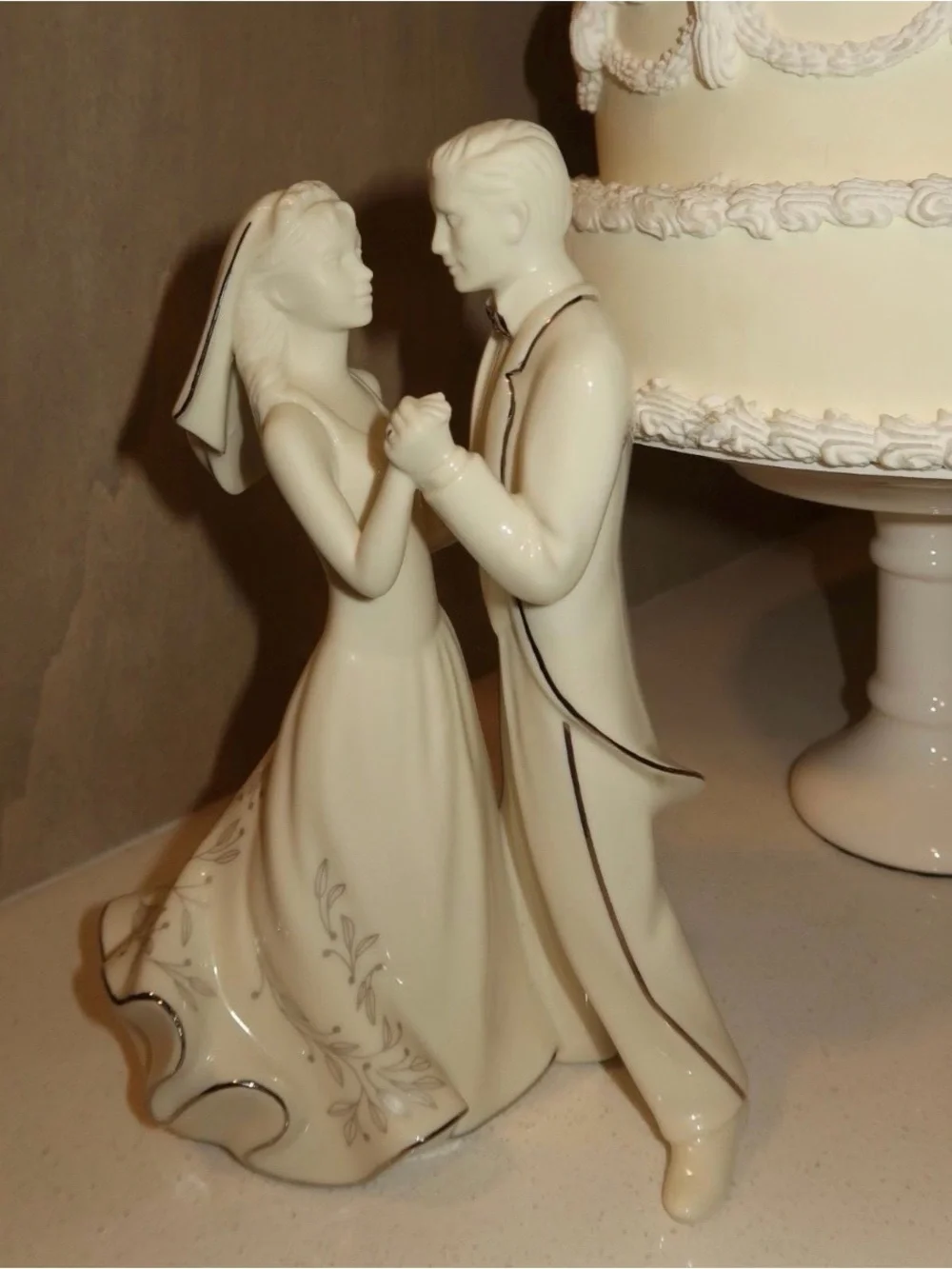 Lenox Ivory Bride and Groom Cake Topper with Silver Accents